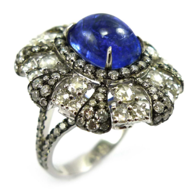 Tanzanite Ballerina 4.56 Ring In 18K Gold With Diamond