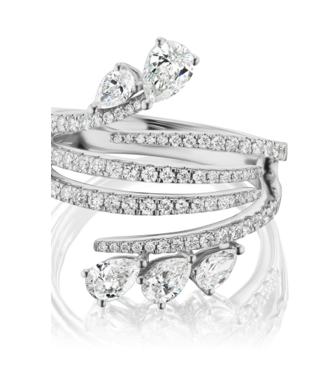 Ring With Diamond in 18K White Gold